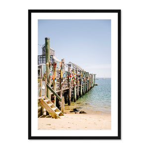 The Best Wall Art for a Beach House Guest Room